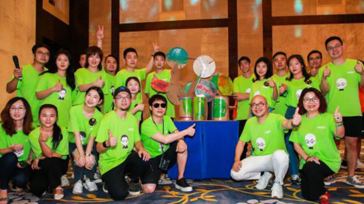 得高樂舞季活力開啟，13位設(shè)計大師樂舞挑戰(zhàn)燃炸三亞 b