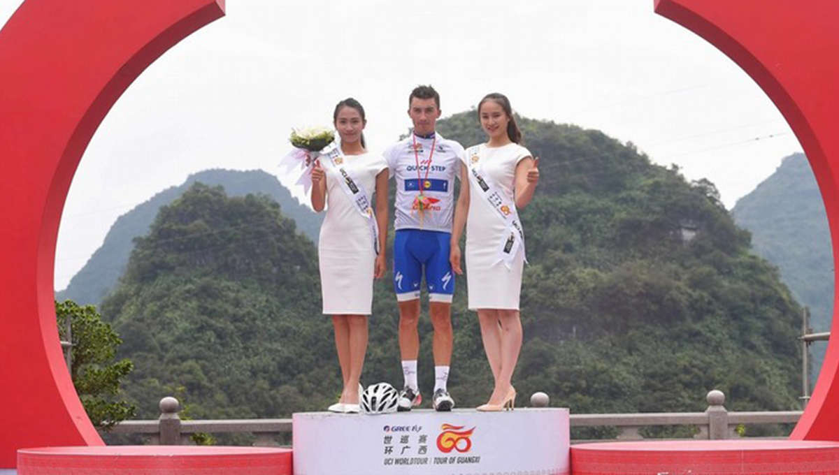 【世巡賽·環(huán)廣西】快步地板車隊，快人一步，豪奪3連冠 12