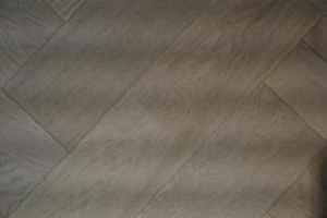 得高尊貴系列Quick-Step三層實(shí)木人字拼花地板 簡(jiǎn)約外衣下的卓越匠心 圖片16