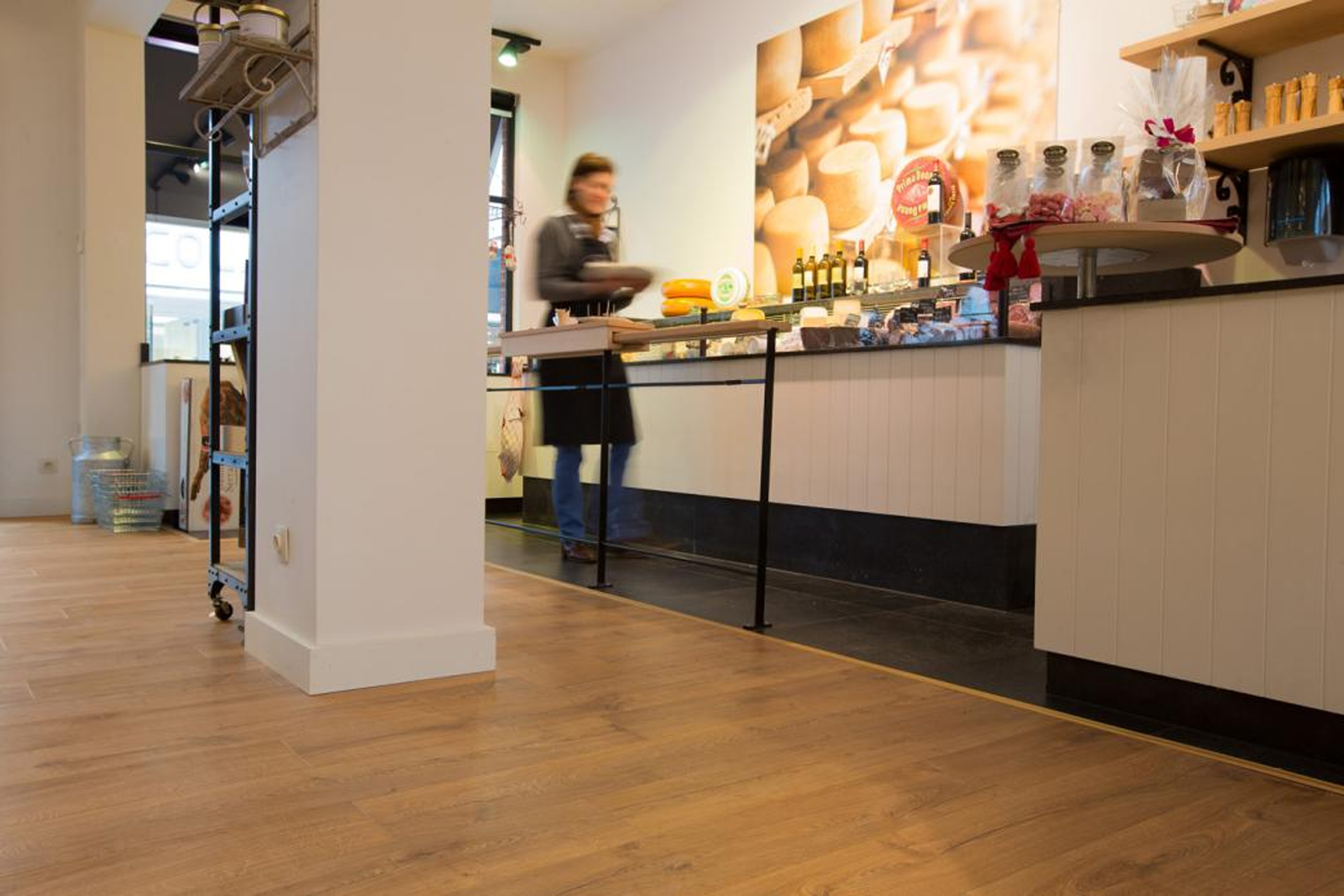 得高進(jìn)口地板，把品質(zhì)裝進(jìn)家里面 圖片2