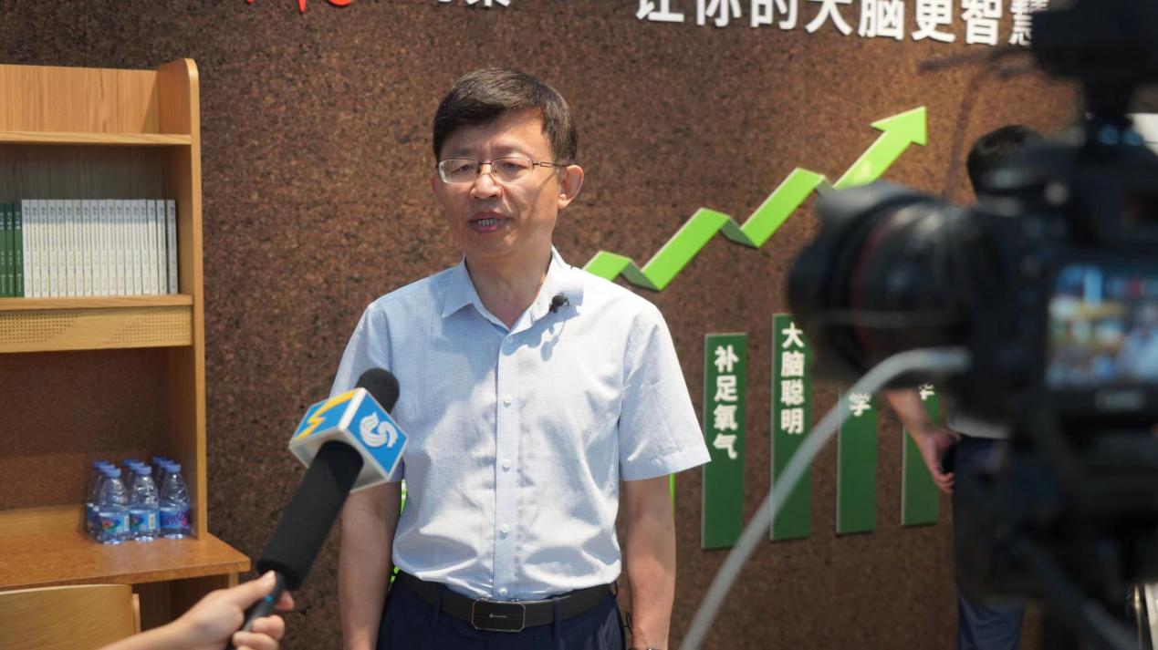 得高補氧學(xué)習(xí)桌亮相山東教育裝備博覽會，富氧科技助力教育發(fā)展！ image4