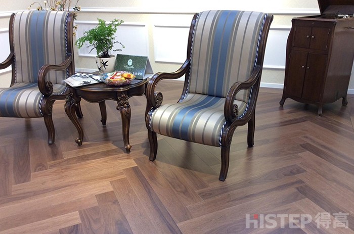 得高牌子的高科技實木復(fù)合地板怎么樣？ 得高實木復(fù)合地板