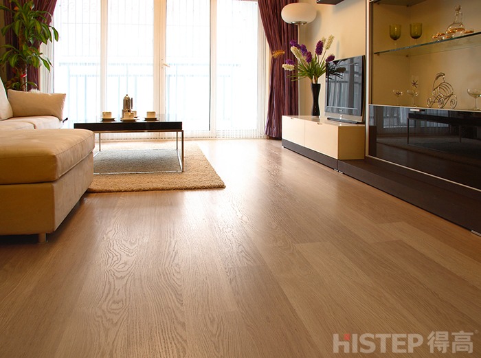 秋季裝修為什么選得高復(fù)合木地板和軟木地板？ Quick-step實(shí)木復(fù)合地板