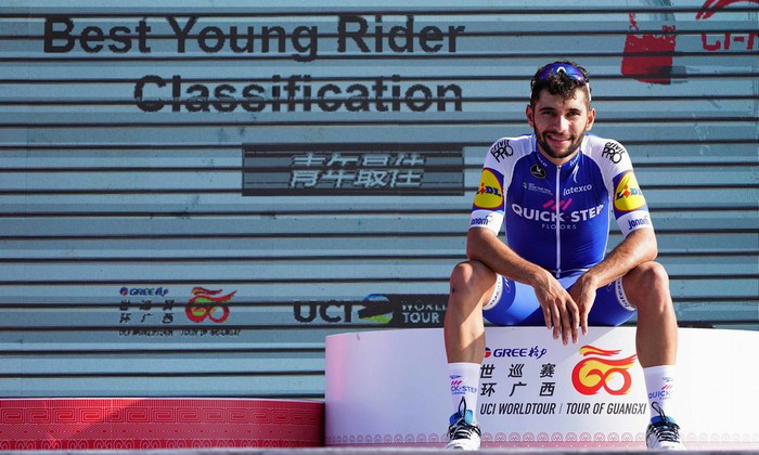 【世巡賽·環(huán)廣西】快步地板車隊(duì)，快人一步，豪奪3連冠