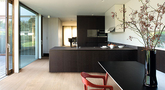 色彩、光線、空間之間的相互聯(lián)系